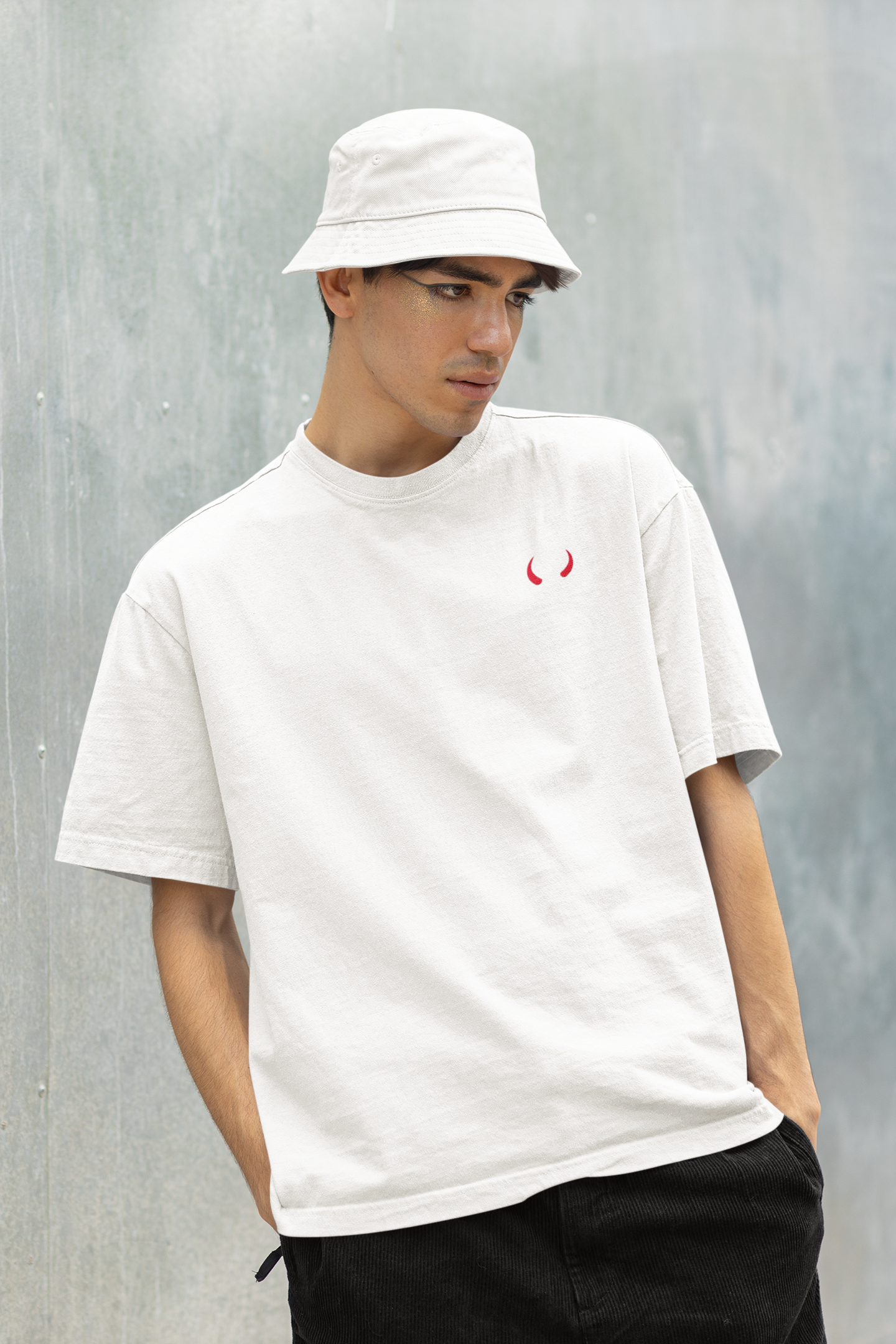 Timeless Temptations Oversized T-shirt - White